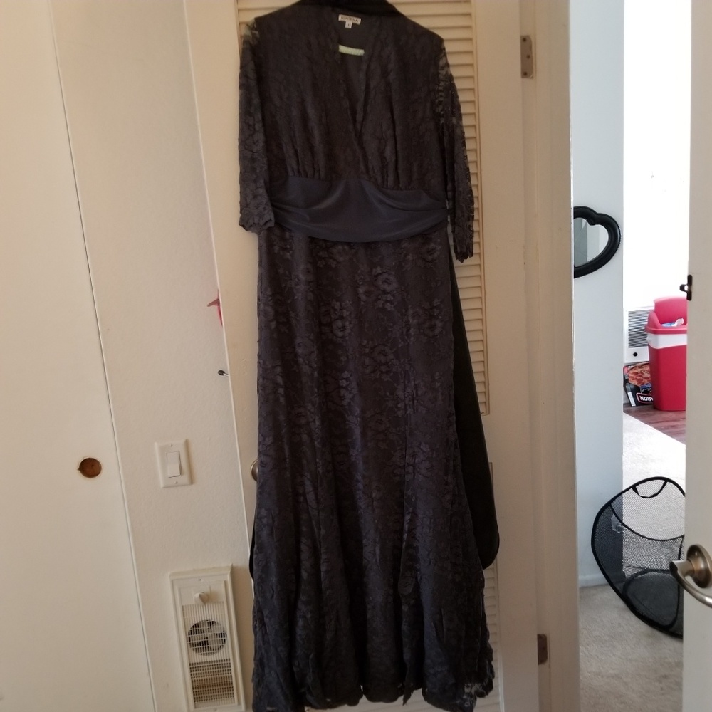 Kiyonna Formal Gown Plus Size 1 (14-16)